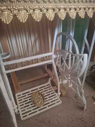 Mesa de Coser Wertheim Antigua