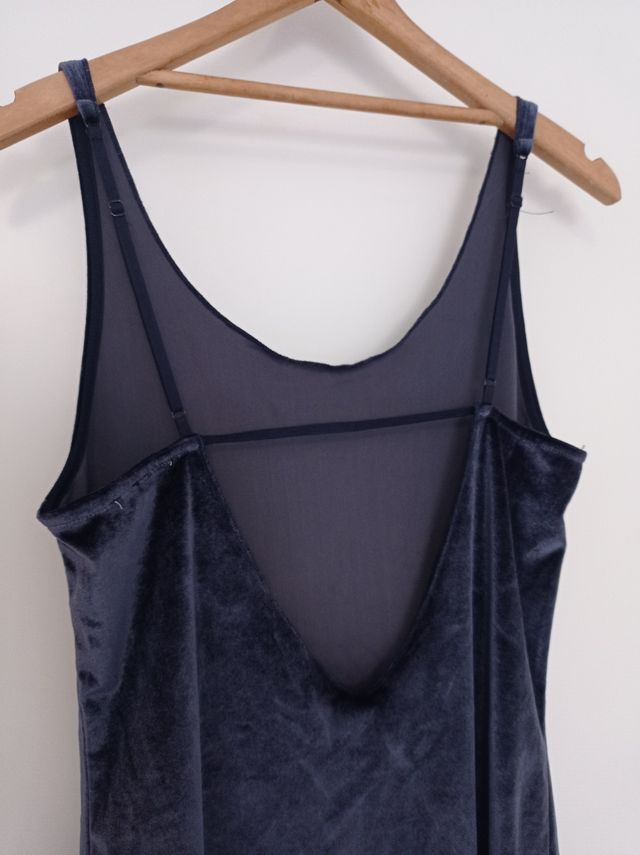 Vestido terciopelo con espalda abierta