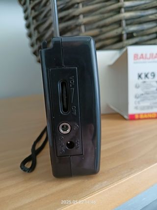 Radio a pilas AM/FM/TV nueva