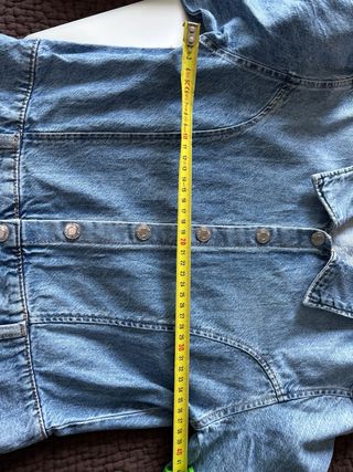 Vestido vaquero Zara niña talla 13-14 (164cm).