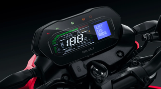 BAJAJ PULSAR NS 400 E5 + (2025)