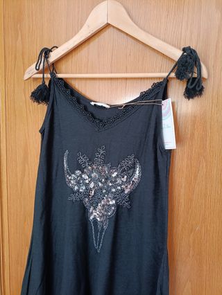 Vestido negro Hug Clau 