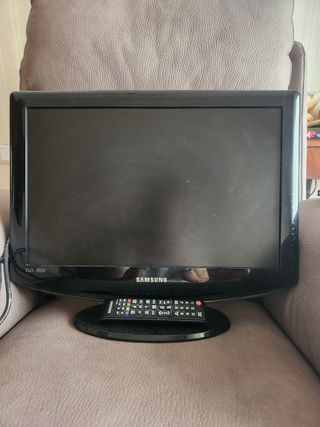 TV Samsung 19" negra