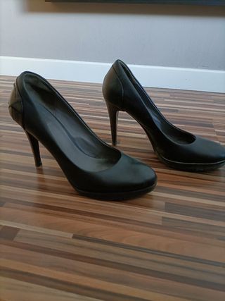 Zapatos tacón marrón