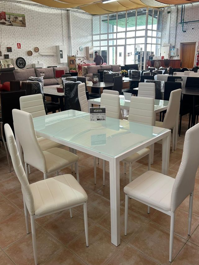 Conjunto mesa comedor + 6 sillas blancas