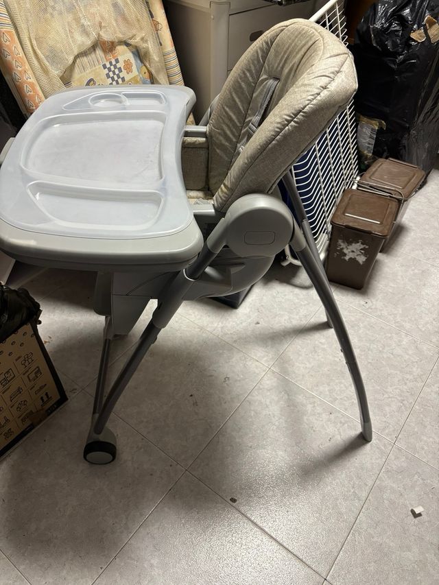 Seggiolone pieghevole per bambini