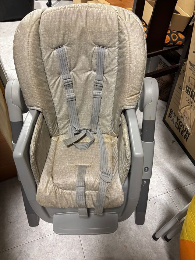 Seggiolone pieghevole per bambini