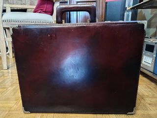 Maletín Cuero Vintage Granate