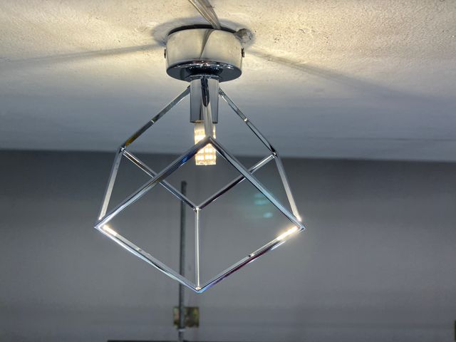 Lampada parete cubo metallo cromo