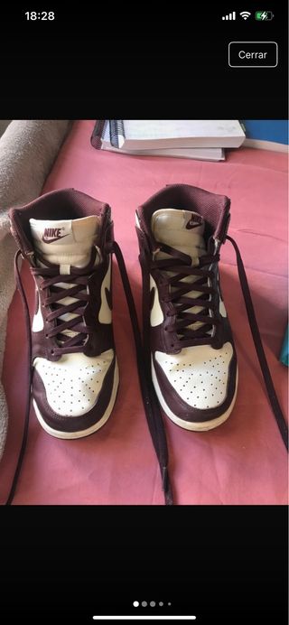 Nike Dunk high - color burdeos