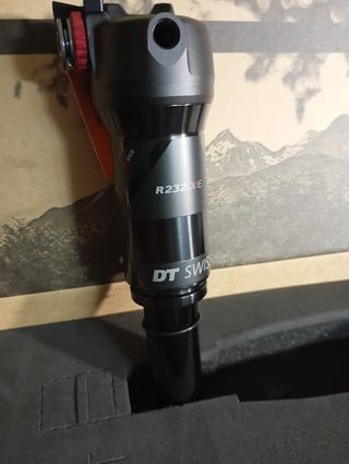 dt swiss ammortizzatore mtb r232 one 185x55 trunni
