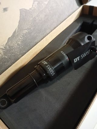 dt swiss ammortizzatore mtb r232 one 185x55 trunni