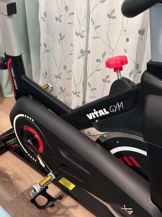 Bicicleta estática Vital Gym X4