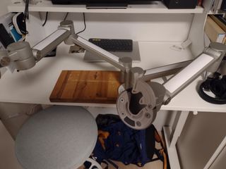 Soporte doble pantalla PC.