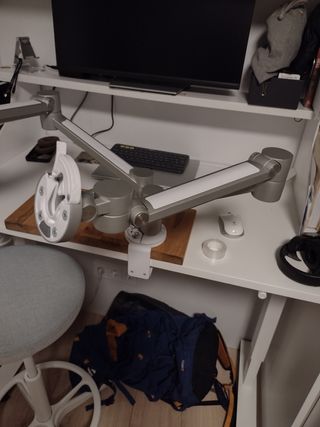 Soporte doble pantalla PC.