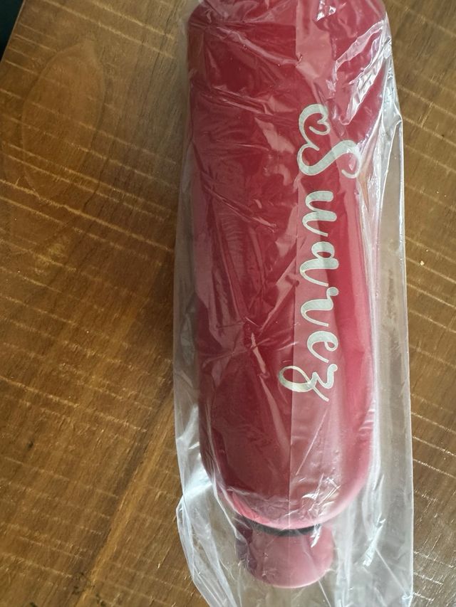 Botella térmica NUEVA  personalizada Suárez roja