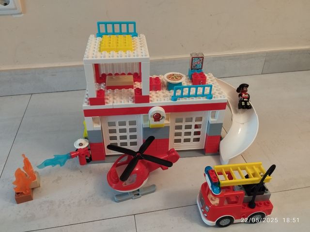 Lego Duplo 10970: Parque de Bomberos