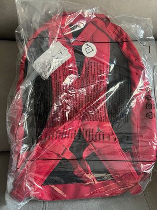 Mochila Jordan roja