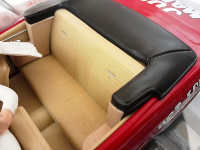 Just Married – 1967 Chevelle Convertible + Figure