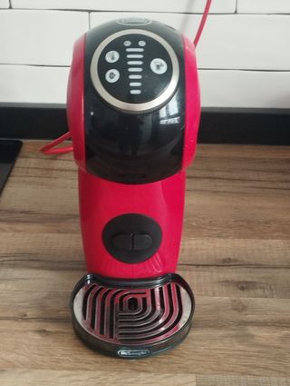 Cafetera Nescafé Dolce Gusto roja