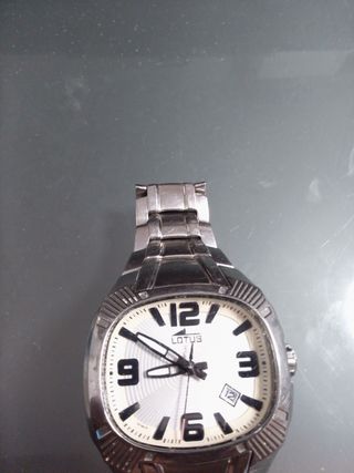 Reloj Lotus Hombre - Plata