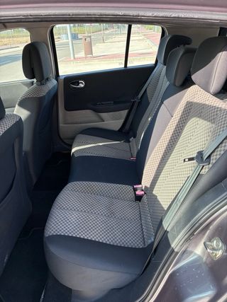 Renault Megane 2005