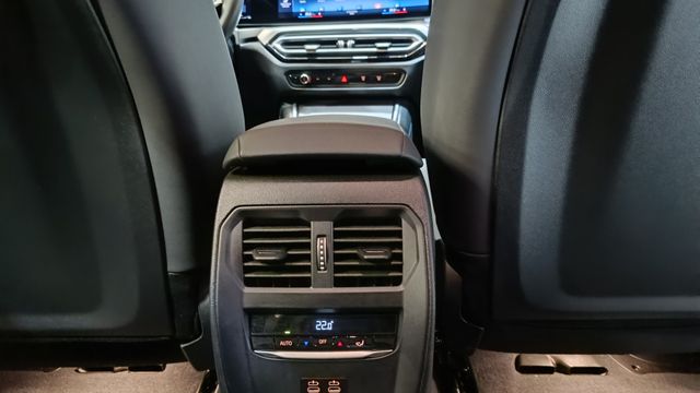 BMW Serie 3 330e xDrive Touring 2023