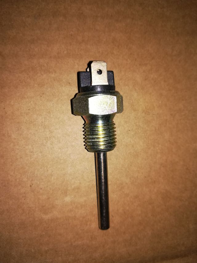 INTERRUPTOR LUZ MARCHA ATRÁS SEAT 1500