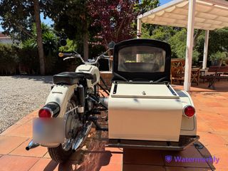 BMW R60/2 con sidecar de 1.967