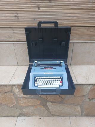 Olivetti: Máquina de escribir vintage