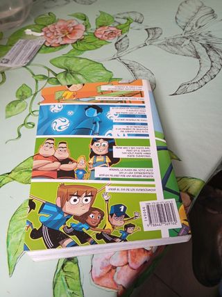 Los Futbolísimos 3: El misterio del portero fan...