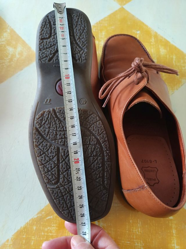 Zapatos Piel Marrón. Hechos en España