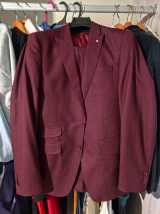 Traje Rojo Hombre Talla 42