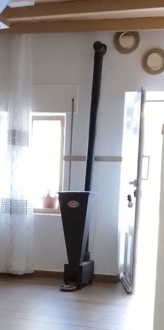 Estufa leña - Negra