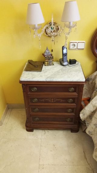 Dormitorio clásico: Armario + Cómoda