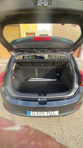 Kia Ceed 2014 se vende o cambia por furgoneta