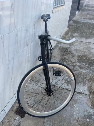 Bicicleta fixie Kamikaze

