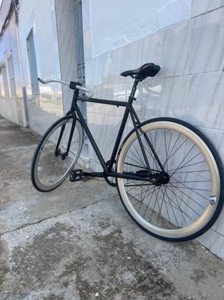 Bicicleta fixie Kamikaze

