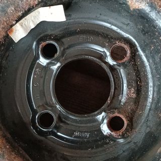 Rueda repuesto 105/70R14