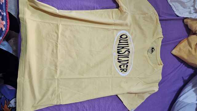 Camiseta Quiksilver amarilla talla S