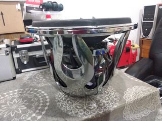 Vendo subwoofer 15 p de 4.800w y con 2.250w RMS 
