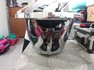 Vendo subwoofer 15 p de 4.800w y con 2.250w RMS 
