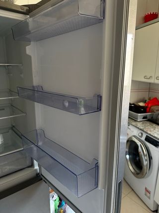 Nevera Beko combi - acero inoxidable