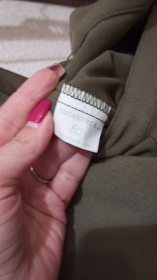 Pantalón verde oliva pata ancha