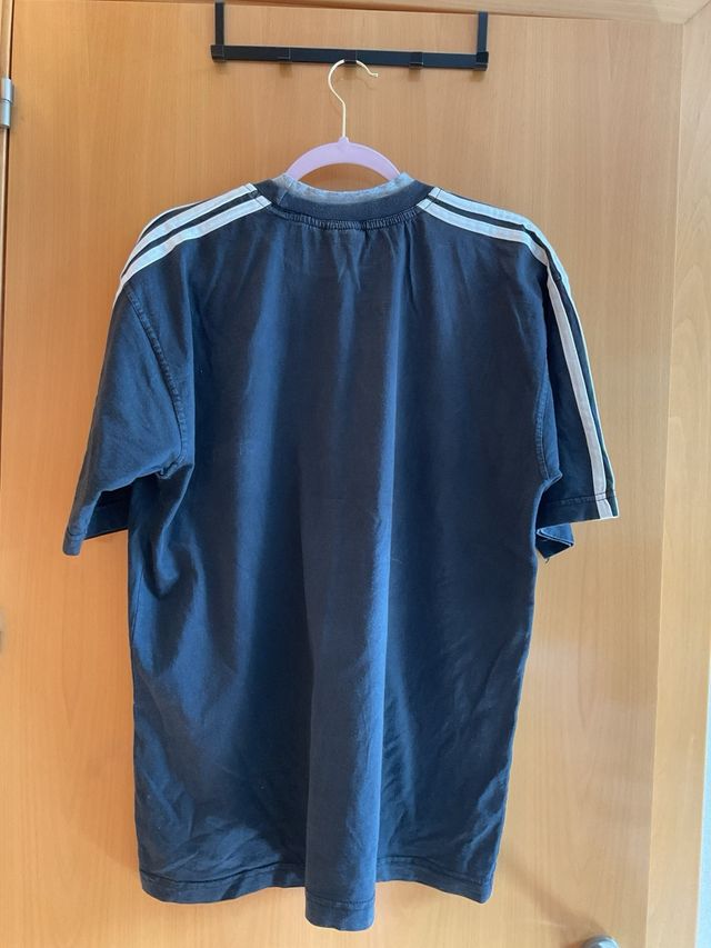 Camiseta Adidas azul vintage