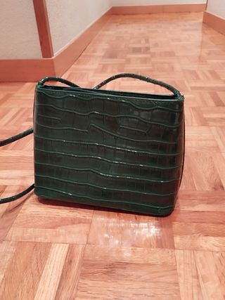 Bolso bandolera verde efecto cocodrilo