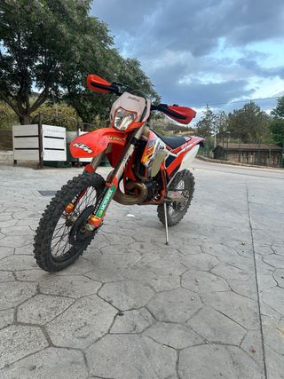 Motocross KTM Enduro 2016
300cc