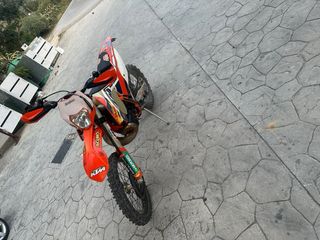 Motocross KTM Enduro 2016
300cc