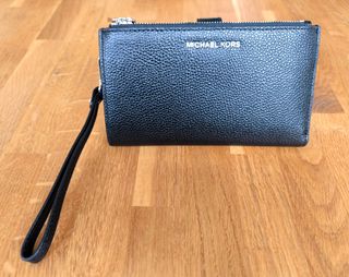 Cartera Michael Kors negra