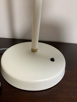Lámpara escritorio Ikea modelo RANARP.